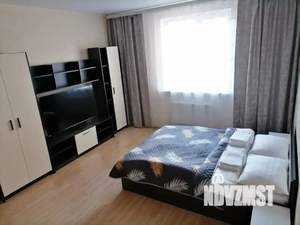 1-к квартира, посуточно, 43м2, 1/1 этаж