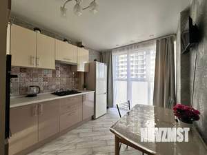 1-к квартира, посуточно, 43м2, 15/29 этаж