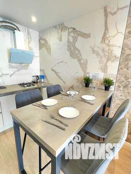 1-к квартира, посуточно, 40м2, 19/28 этаж