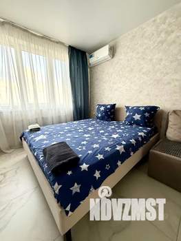 1-к квартира, посуточно, 40м2, 22/30 этаж