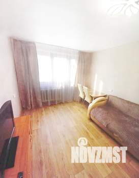 2-к квартира, посуточно, 47м2, 1/5 этаж