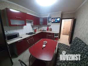 1-к квартира, посуточно, 40м2, 12/25 этаж