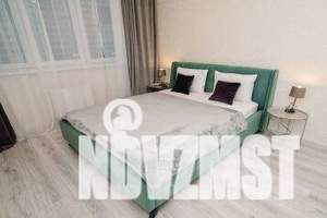 1-к квартира, посуточно, 40м2, 9/23 этаж