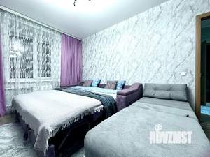 1-к квартира, посуточно, 40м2, 1/25 этаж