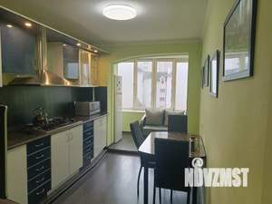 2-к квартира, посуточно, 80м2, 4/10 этаж