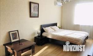 1-к квартира, посуточно, 50м2, 1/1 этаж