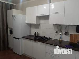 2-к квартира, посуточно, 58м2, 4/10 этаж