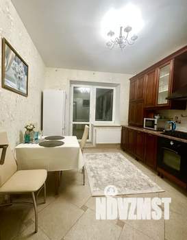 1-к квартира, посуточно, 38м2, 4/6 этаж