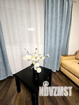 1-к квартира, посуточно, 40м2, 23/25 этаж