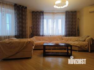 4-к квартира, на длительный срок, 200м2, 10/11 этаж