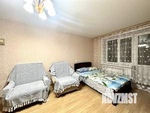1-к квартира, посуточно, 40м2, 6/9 этаж