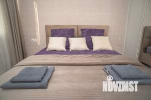 1-к квартира, посуточно, 40м2, 19/28 этаж