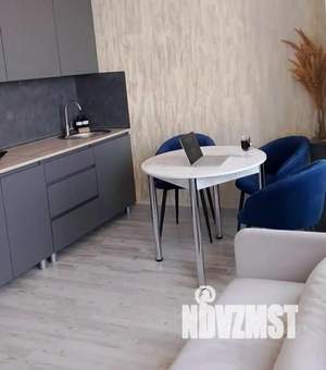 1-к квартира, посуточно, 26м2, 1/1 этаж