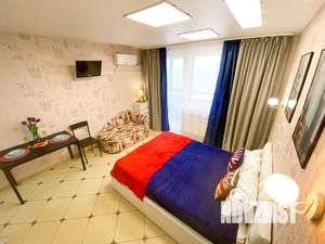 Студия квартира, посуточно, 35м2, 13/25 этаж