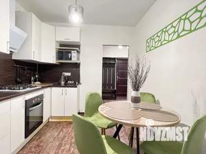 1-к квартира, посуточно, 41м2, 3/6 этаж