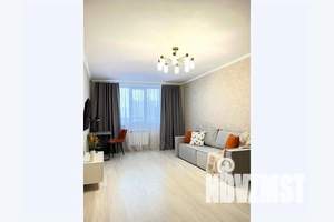 2-к квартира, посуточно, 60м2, 13/25 этаж