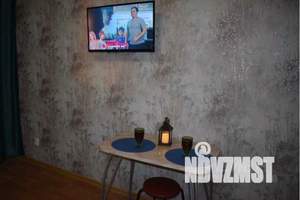 1-к квартира, посуточно, 33м2, 8/23 этаж