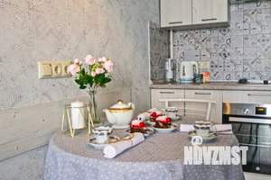 1-к квартира, посуточно, 48м2, 17/25 этаж