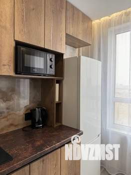 1-к квартира, посуточно, 33м2, 18/27 этаж