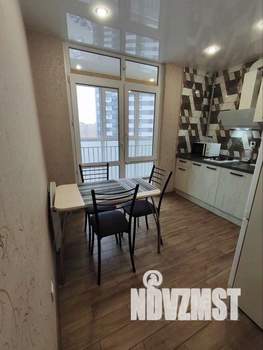 1-к квартира, посуточно, 36м2, 1/1 этаж