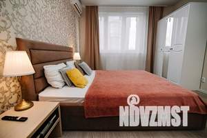 1-к квартира, посуточно, 40м2, 4/23 этаж