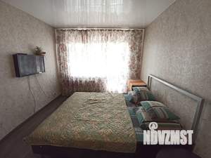1-к квартира, посуточно, 33м2, 4/4 этаж