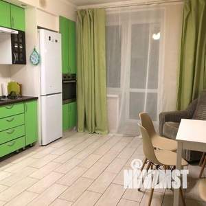 1-к квартира, посуточно, 52м2, 1/1 этаж