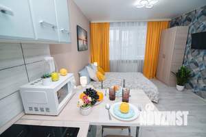 Студия квартира, посуточно, 28м2, 1/32 этаж