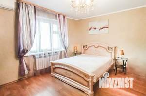 2-к квартира, посуточно, 66м2, 2/10 этаж