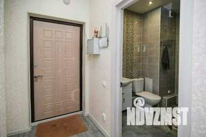 1-к квартира, посуточно, 40м2, 4/23 этаж