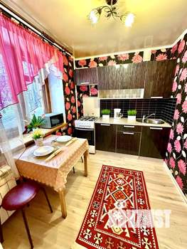 3-к квартира, посуточно, 60м2, 2/4 этаж