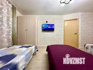 1-к квартира, посуточно, 38м2, 4/10 этаж