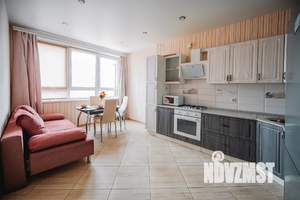 1-к квартира, посуточно, 65м2, 1/1 этаж