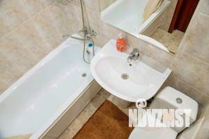 1-к квартира, посуточно, 45м2, 5/25 этаж