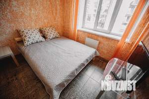 1-к квартира, посуточно, 44м2, 2/6 этаж