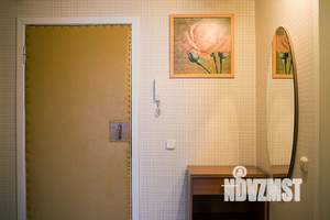 1-к квартира, посуточно, 50м2, 2/10 этаж