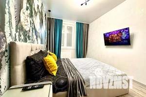 1-к квартира, посуточно, 45м2, 9/25 этаж