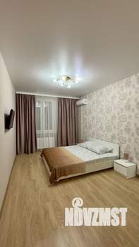 1-к квартира, посуточно, 42м2, 9/25 этаж