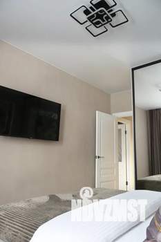 1-к квартира, посуточно, 41м2, 4/25 этаж