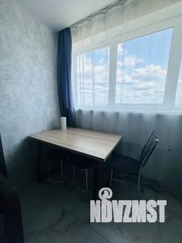 1-к квартира, посуточно, 40м2, 21/30 этаж