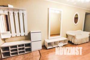 2-к квартира, посуточно, 66м2, 2/10 этаж