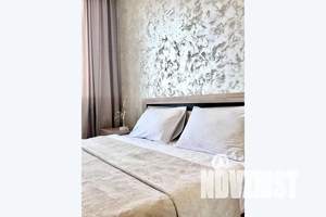 1-к квартира, посуточно, 40м2, 13/25 этаж