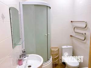 Студия квартира, посуточно, 30м2, 13/23 этаж