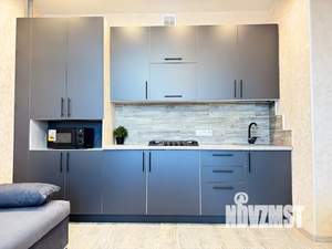 2-к квартира, посуточно, 40м2, 9/25 этаж