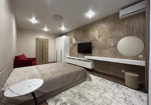 1-к квартира, на длительный срок, 52м2, 8/10 этаж