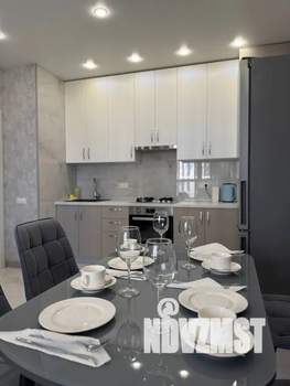 1-к квартира, посуточно, 42м2, 10/25 этаж