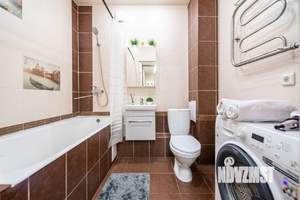 1-к квартира, посуточно, 42м2, 1/1 этаж