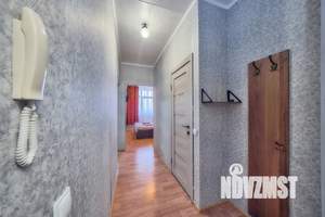 1-к квартира, посуточно, 42м2, 10/25 этаж