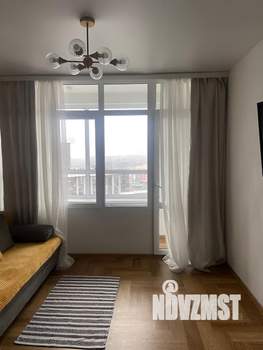 1-к квартира, посуточно, 40м2, 20/23 этаж