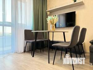 2-к квартира, посуточно, 40м2, 9/25 этаж